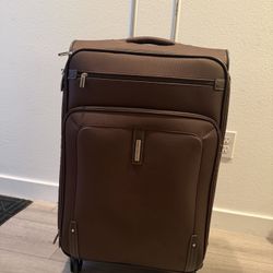 Samsonite Medium Luggage