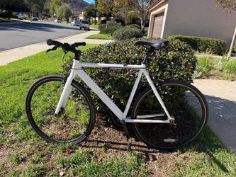 Two 6KU Track Fixed Gear Bicycles (Bikes) + Car Rack + Pump + 2 Locks **ASK ABOUT DELIVERY**