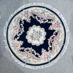 Round Asian Floral Area Rug
