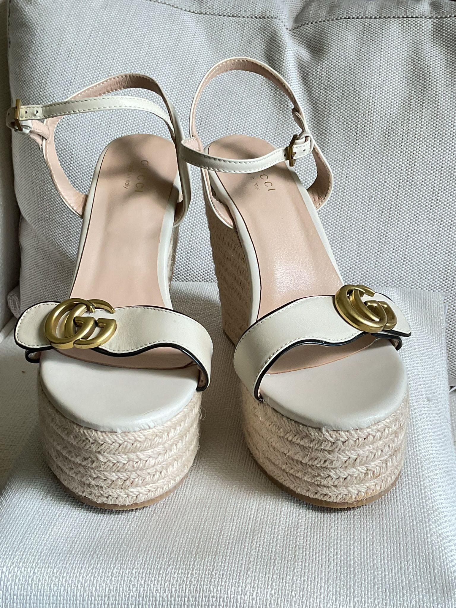Womens Double G Logo Leather Espadrilles Size: 38
