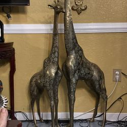 Vintage Pair Of Brass Large Giraffes Floor Model Circa Era 70s 