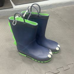 Carter's Toddler rain boots for boys Size 11