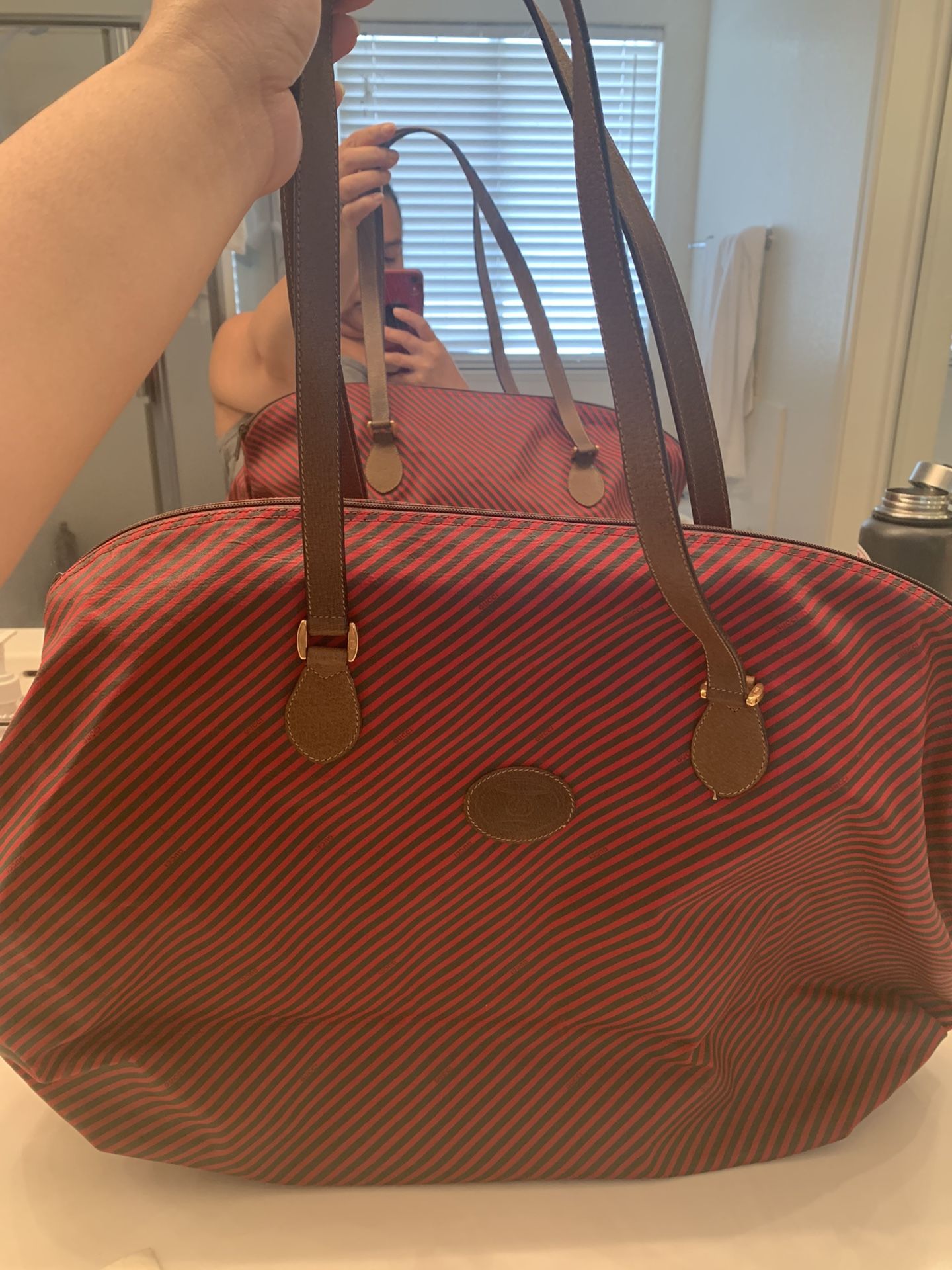 Authentic Gucci Travel Bag W/pouch