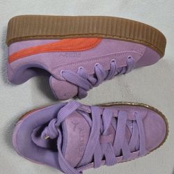 Brand New! Puma x Fenty Creeper Phatty ✨
Size: US 4Y (Youth)