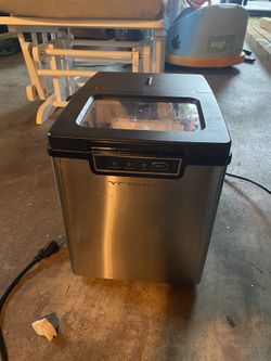 Vremi Ice Maker