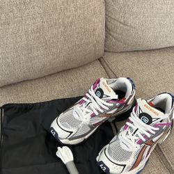 Balenciaga runners size 9.5
