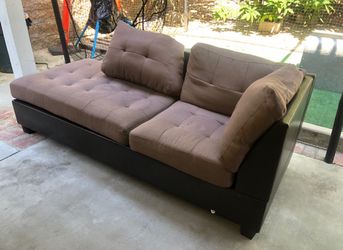 FREE COUCH