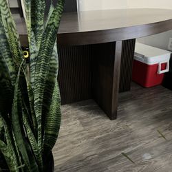 Ashley furniture Round Dining table