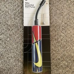 Nike Essential Ball Pump