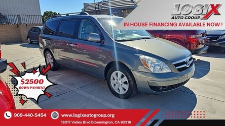 2007 Hyundai Entourage