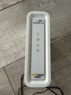 ARRIS SURFboard SB8200 Used