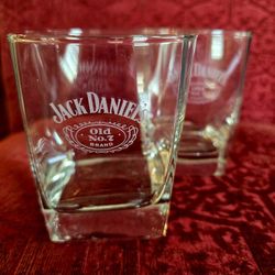 Jack Daniels Old No. 7 Tennessee Whiskey Low Ball Square Bottom Glasses Glass X 2