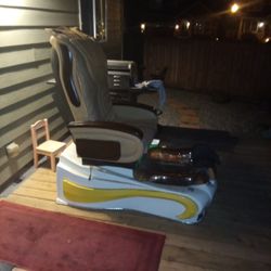 La Fleur IV Pedicure Chair