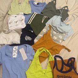 13 women’s shirts sizes XS S  M L