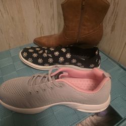 Size 11 Ladies Shoes