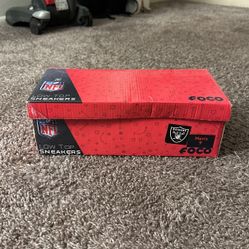 Foco Raiders Converse Size 9 