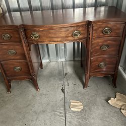 Antique/Vintage Furniture