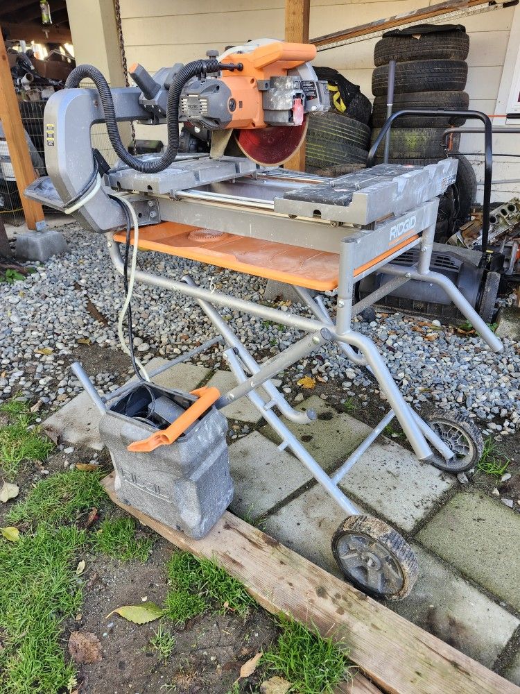 Rigid 10" 15amp Wet Tile Saw