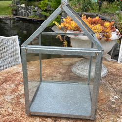 Large Hearth & Hand w Magnolia Terrarium 