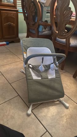 Baby delight baby bouncer