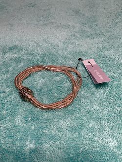 New Chico’s Gold Tone Costume Multi-Chain Bracelet With Center Bead $20