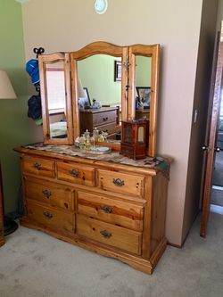 Dresser