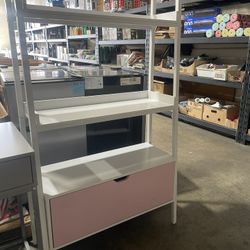 BRAND NEW KIDS BOOKSHELVES 