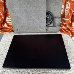 Razer Laptop 2019 $500