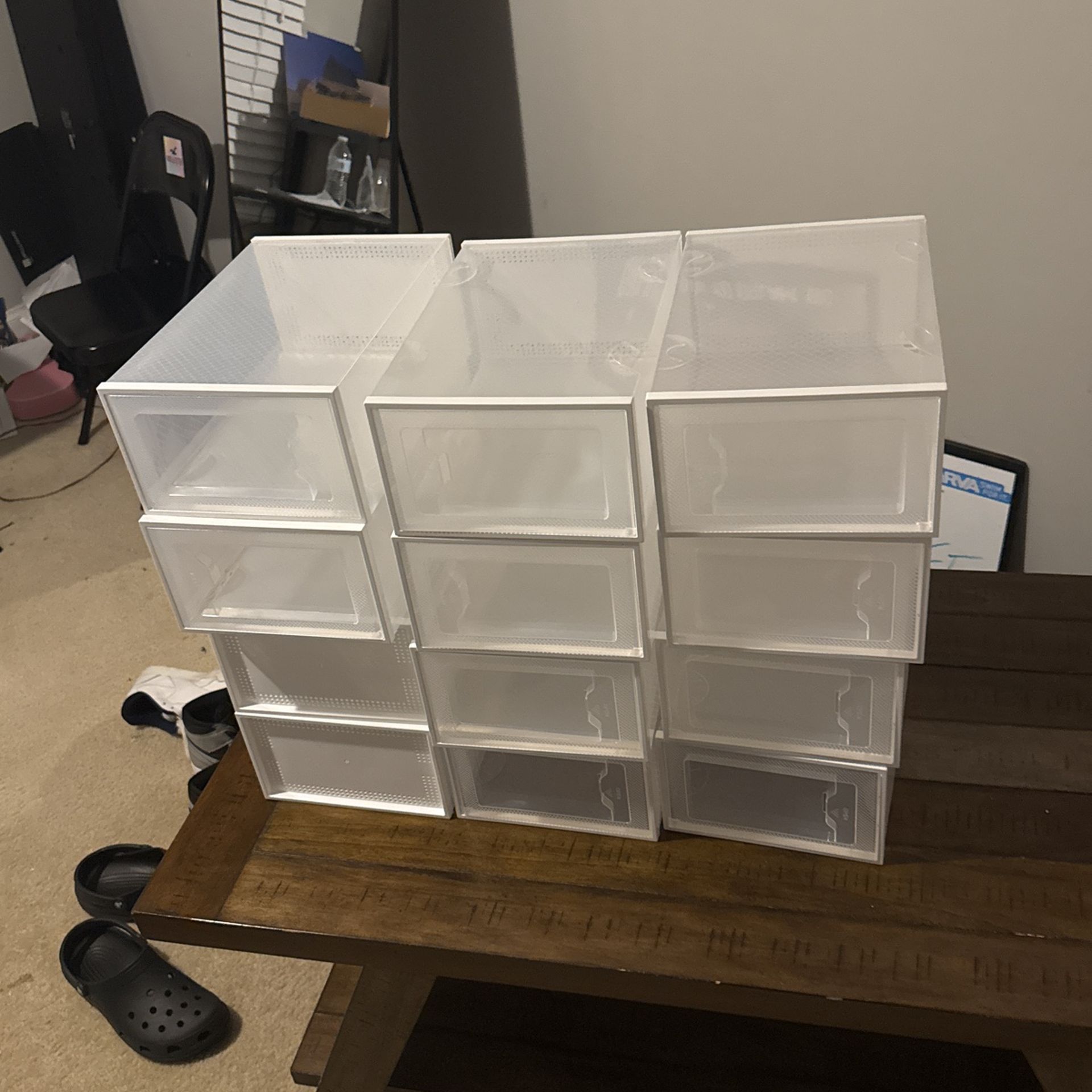 12 Clear Shoe Boxes
