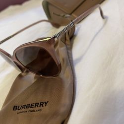 Burberry Sunglasses 