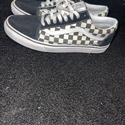 Men’s Checkerboard Vans Size 10.5
