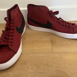 Nike SB Blazer Court