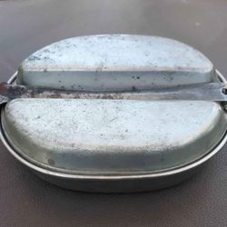 Mess Kit 1943. Stamp With Date Into Handle $10