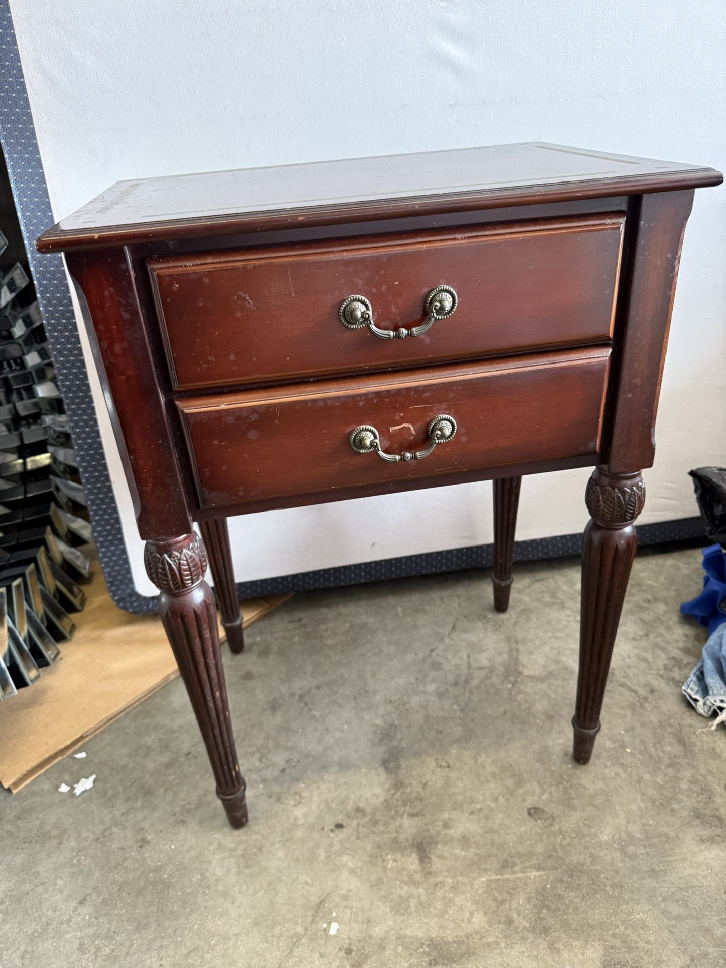 Classic Table
