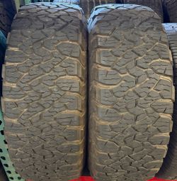 LT 285 70 17 BFGoodrich 1824