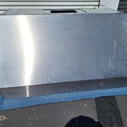 Signature Kitchen Suite Wall Hood 