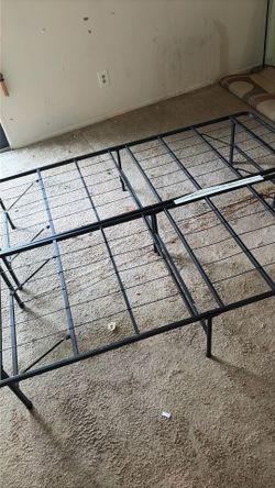 collapsible bed frame
