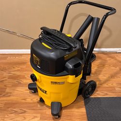 Dewalt Wet/Dry Shop Vacuum(6.5 HP model)