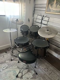 PDP Mainstage Drum Kit — Complete, Quiet-Practice Setup
