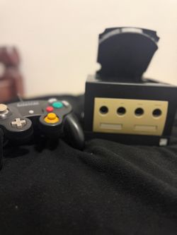 GameCube with controller