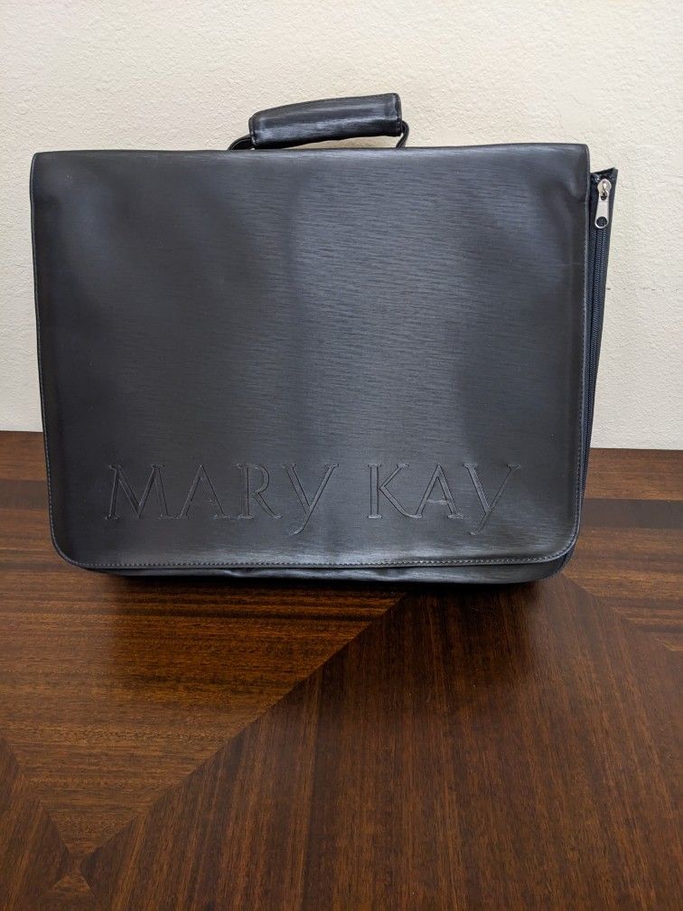 Mary Kay Sample Case
