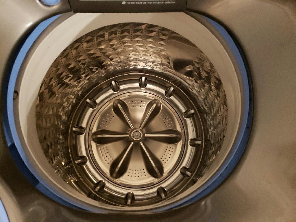 Samsung Black Stainless Steel 5.0cu.ft Washer And Dryer 7.4cu.ft Set