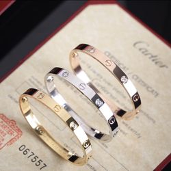 Cartier Bracelet She Will Love This