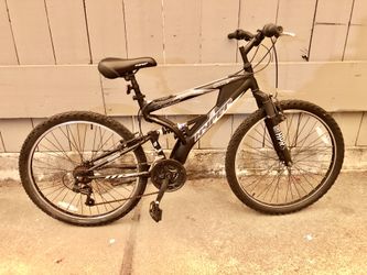 Hyper bike good condition ready to right