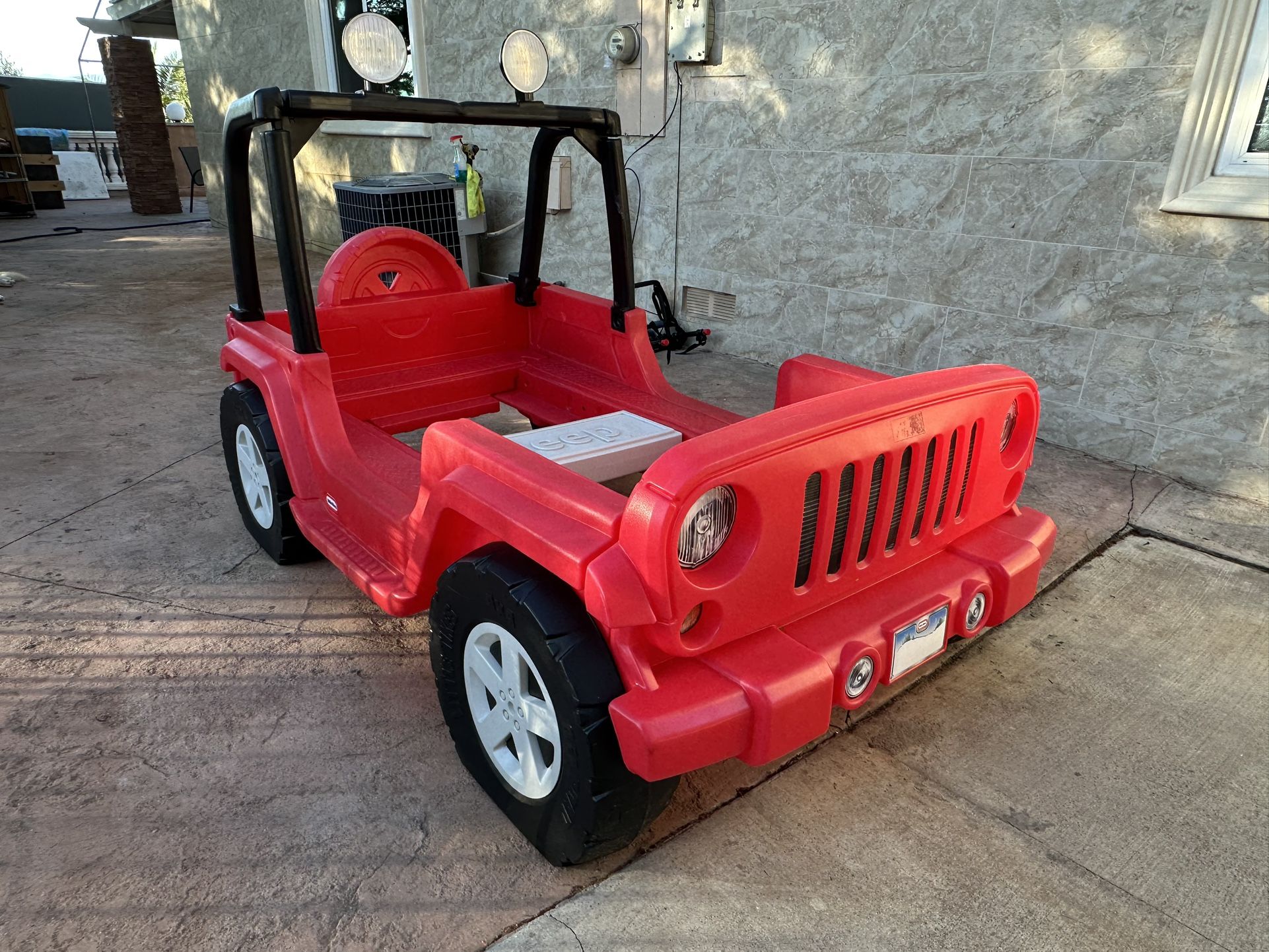 Little Tikes Kids Jeep Bed