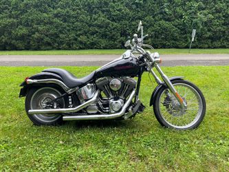 2002 Harley Davidson duece  11k miles super clean Bagger
