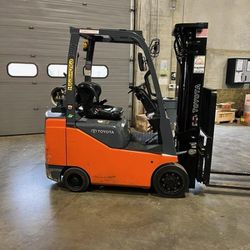 2018 Toyota Forklift 4000 Lbs 3 Stage Side Shift