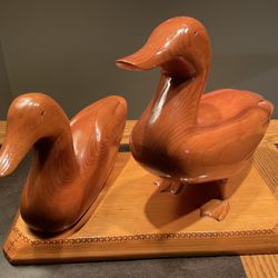 HAND CARVED WOOD DUCKS ON WOOD BASE