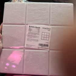 Maxgear Bulletin Board 