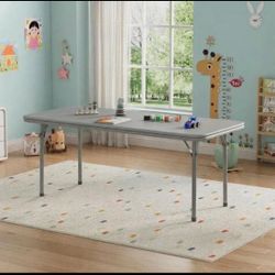 New Other Garvee Kids Grey In/Outdoor Folding Table, 47 1/2" x 20 1/4" x 20 1/4"